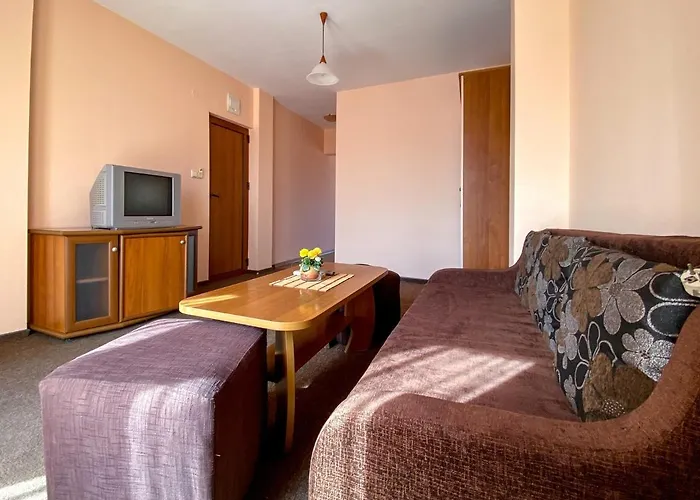 Vanessa Family Szálloda Ravda